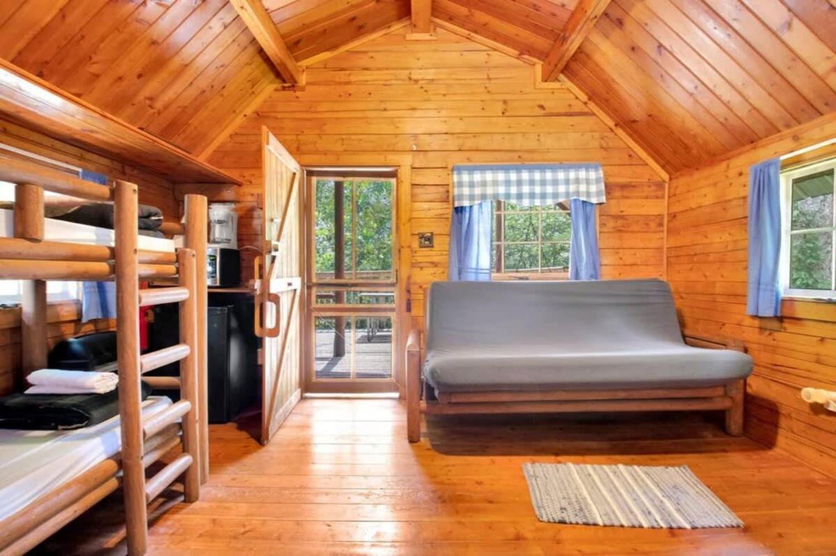 Secluded Rustic Cabin With Views Bloomington Exterior foto